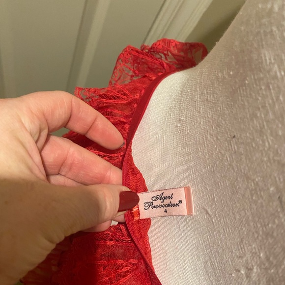 Agent Provocateur Red Tiered Garter Belt - Picture 4 of 7